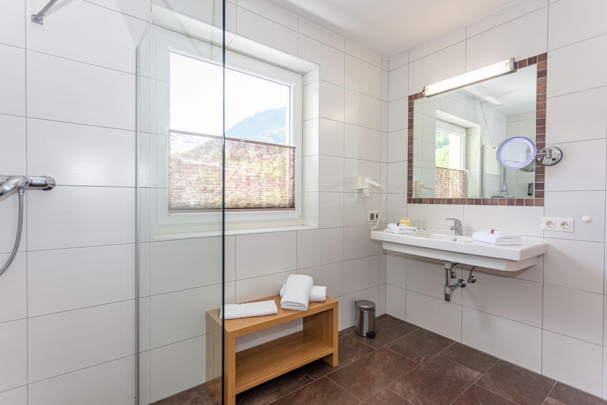 Almrausch Hotel Saalbach