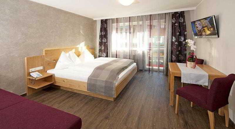 Hotel Almrausch 4*